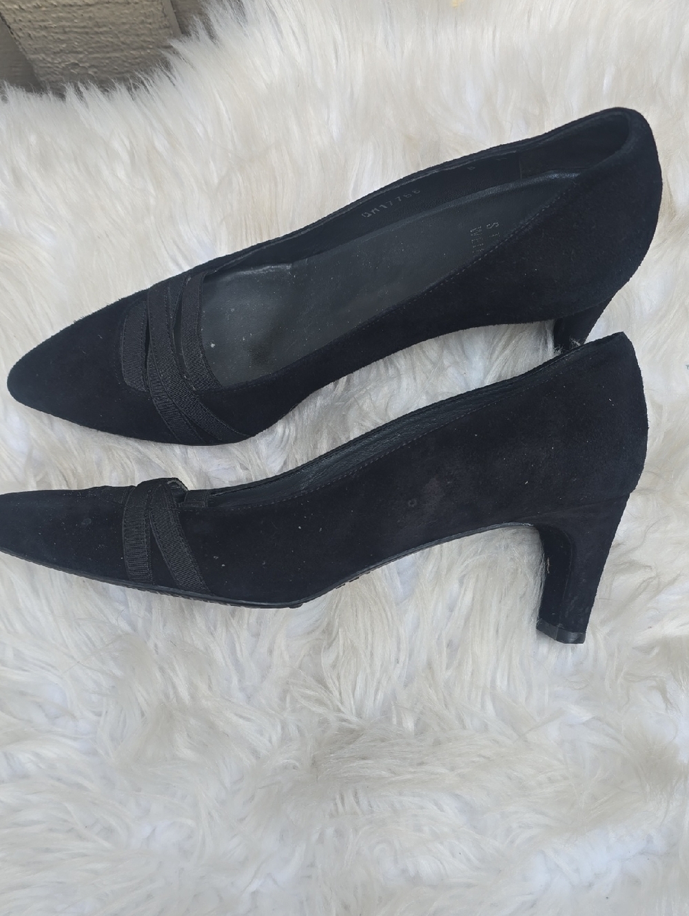 Stewart Weitzman Black Suede Heels 8 Medium